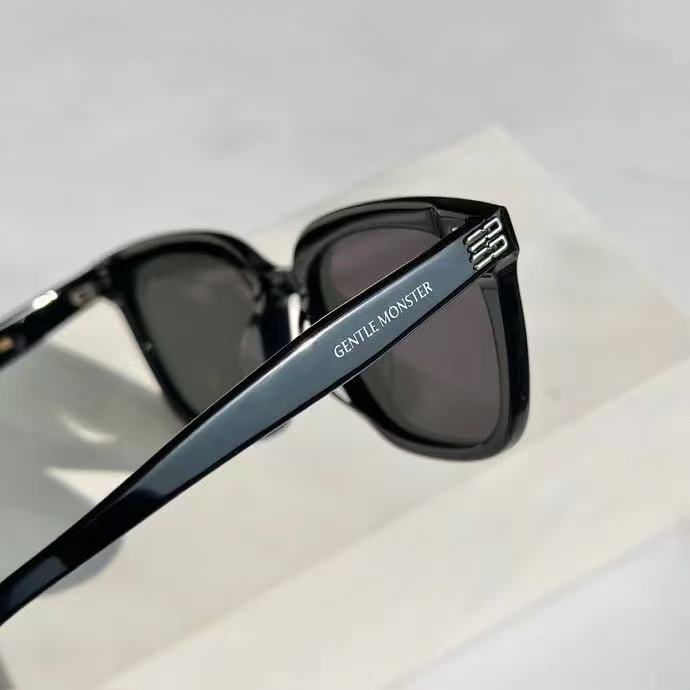 2025 New Ins Black Sunglasses Women's Uv400 Seaside Holiday Sunshade Sunglasses